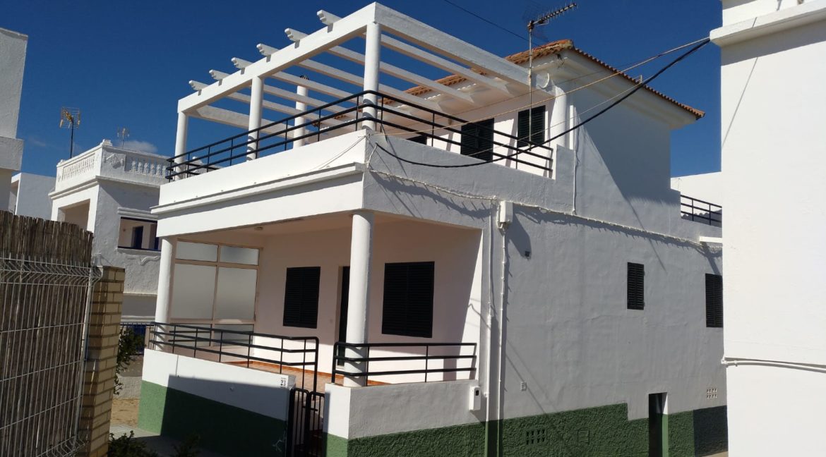 ALQUILER CHALET PLAYA LA ANTILLA Image 2019-10-25 at 12.44.12 (1)